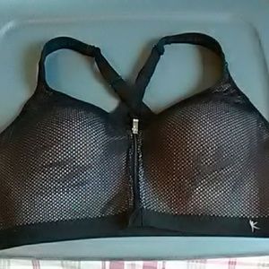 Womens sports bra.
